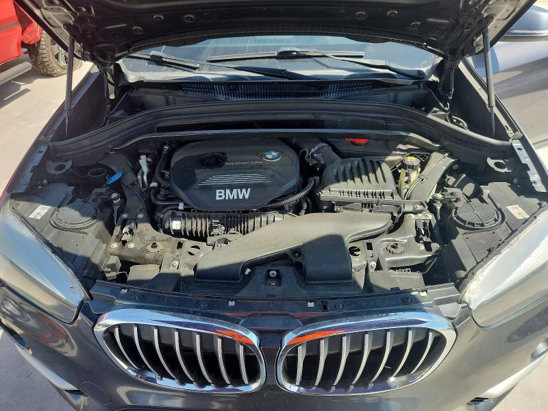 Photo 12 from auction – 2018 BMW X1 with VIN WBXHU7C3XJ5H44690