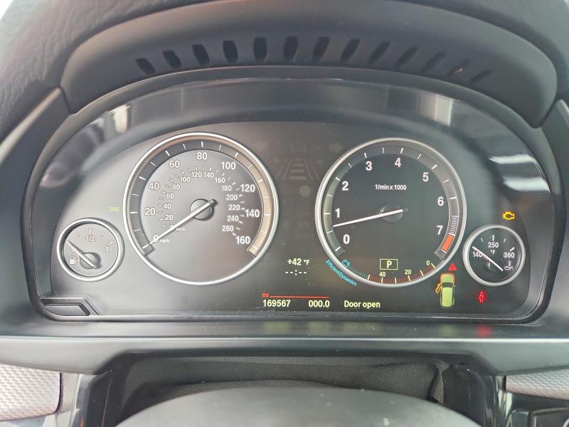 Photo 9 from auction – 2014 BMW X5 with VIN 5UXKR0C59E0C26469