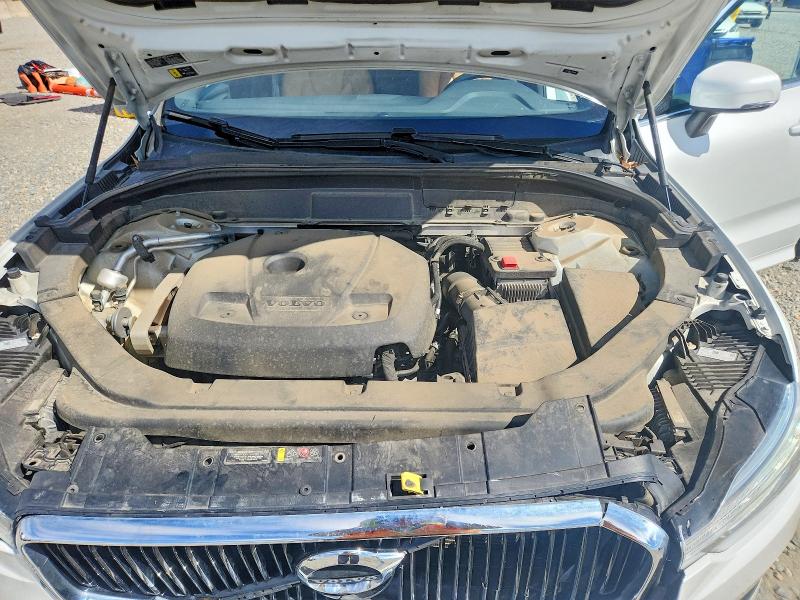 Photo 12 from auction – 2020 VOLVO XC60 with VIN YV4102RK0L1529898