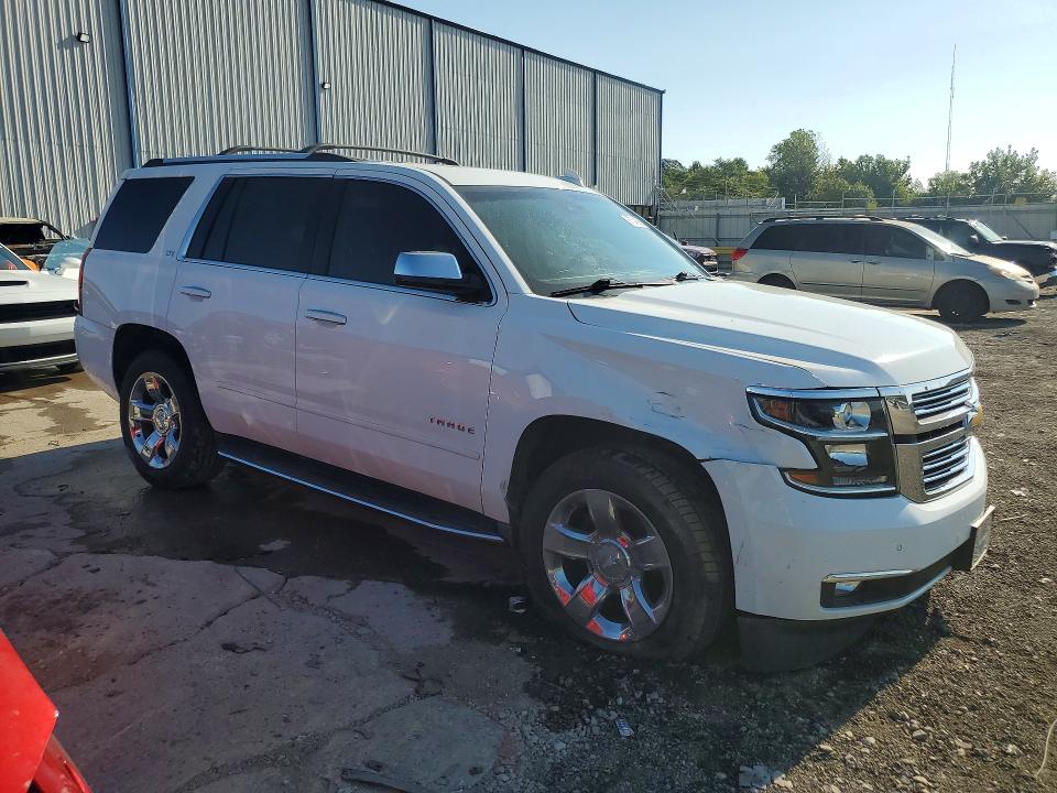 Photo 4 from auction – 2016 CHEVROLET TAHOE with VIN 1GNSCCKC7GR287049