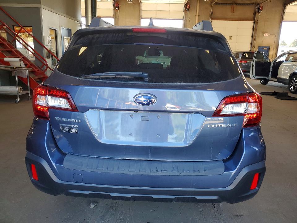 Снимка 6 от търг – 2018 SUBARU OUTBACK с VIN 4S4BSAHC4J3217750