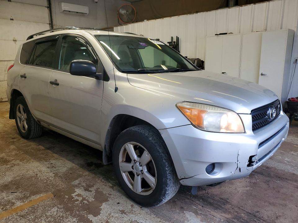 Photo 4 from auction – 2008 TOYOTA RAV4 with VIN JTMBK35V485052139