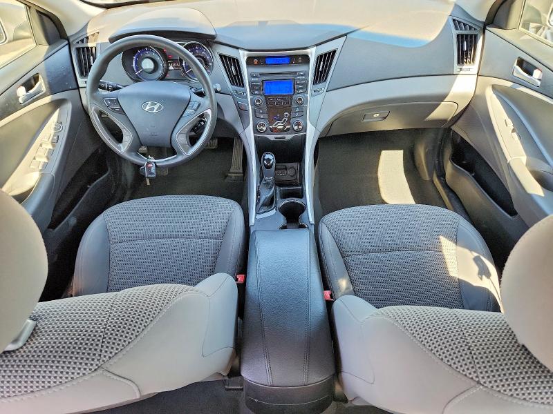 Photo 8 from auction – 2013 HYUNDAI SONATA with VIN 5NPEB4AC2DH674370