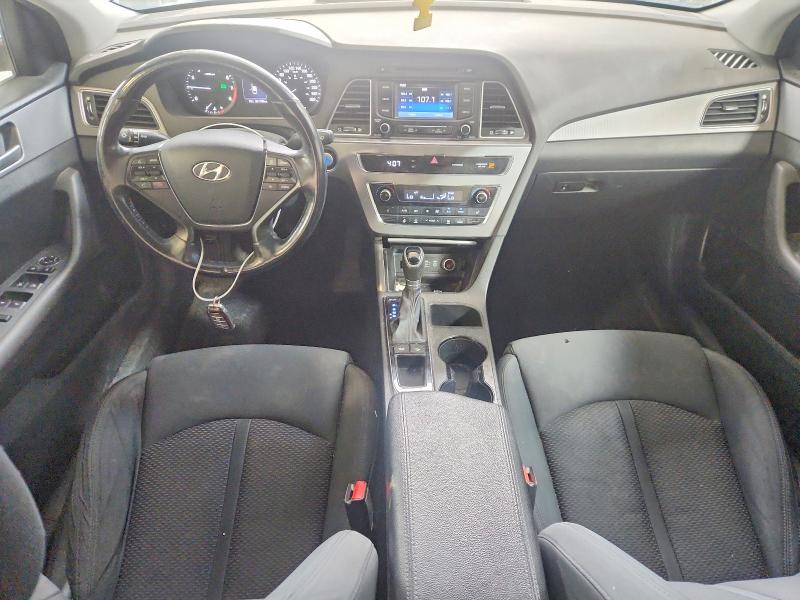 Photo 8 from auction – 2017 HYUNDAI SONATA with VIN 5NPE24AF5HH475992