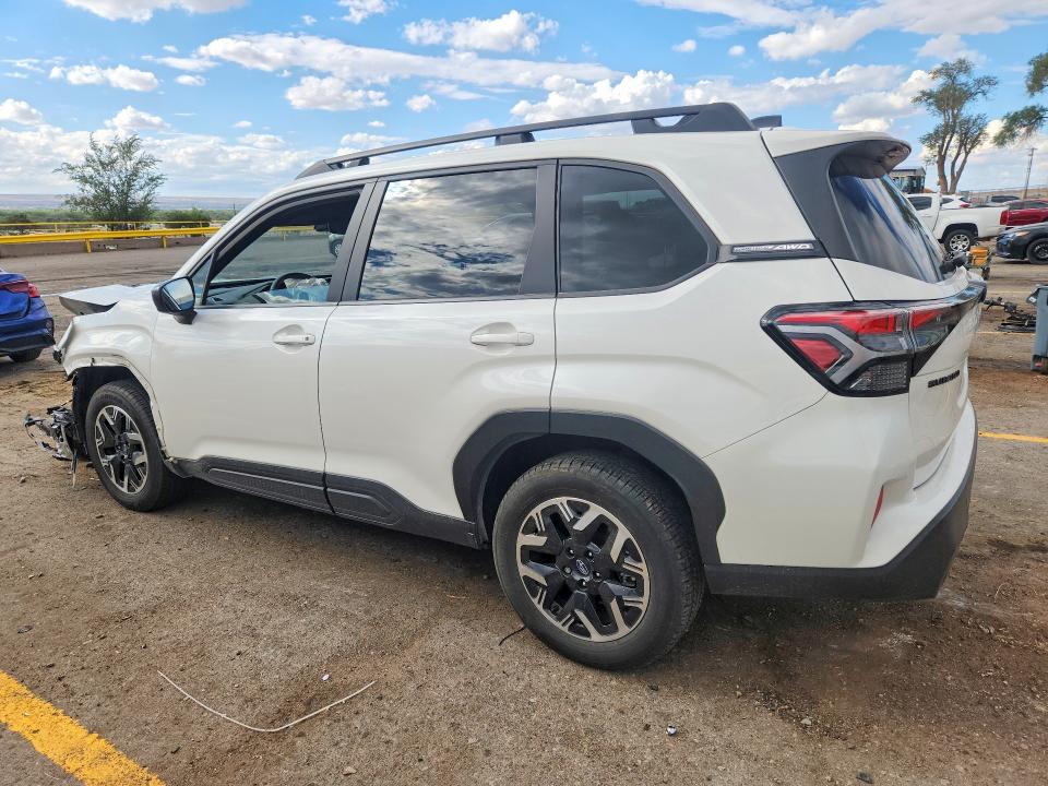 Photo 2 from auction – 2025 SUBARU FORESTER with VIN JF2SLDBC8SH495262