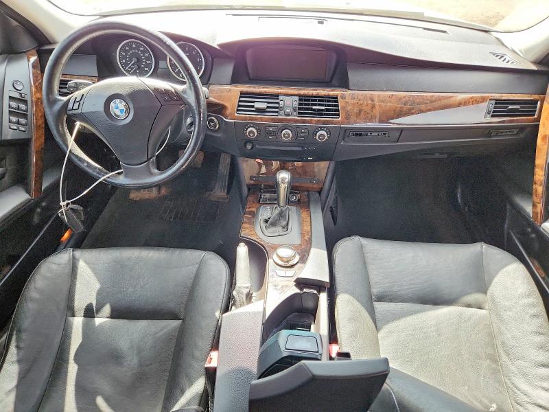 Photo 8 from auction – 2007 BMW 530 with VIN WBANF735X7CU24148