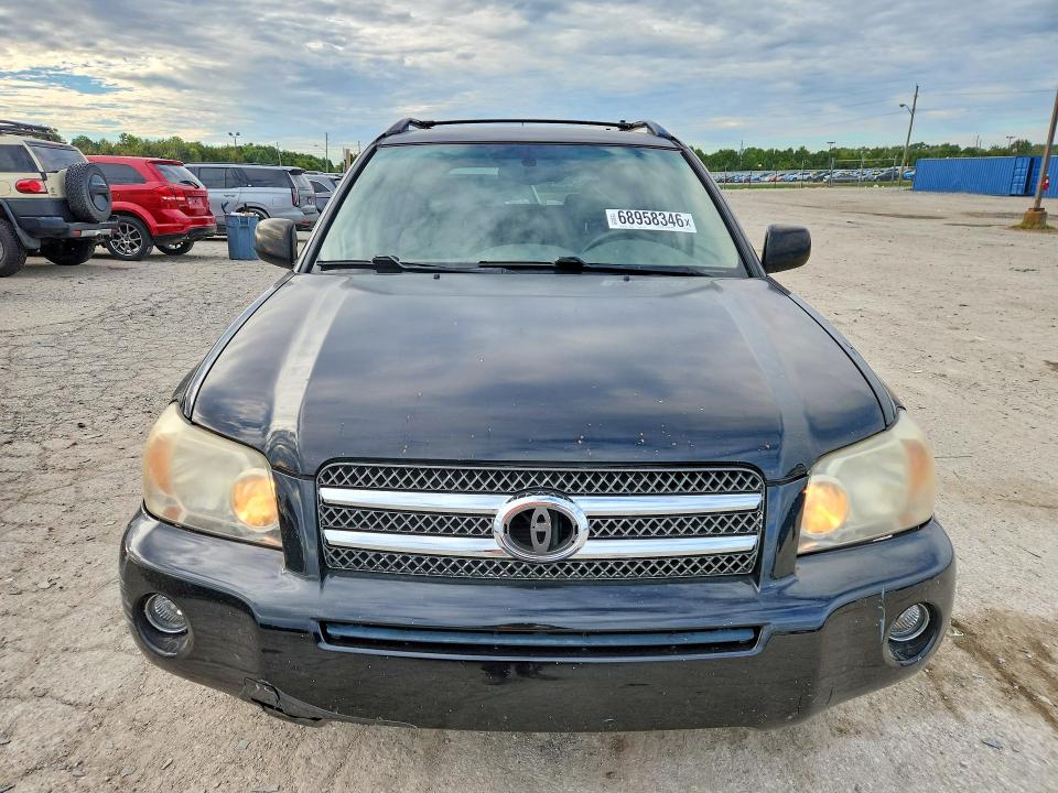 Photo 5 from auction – 2006 TOYOTA HIGHLANDER with VIN JTEDW21A860003011