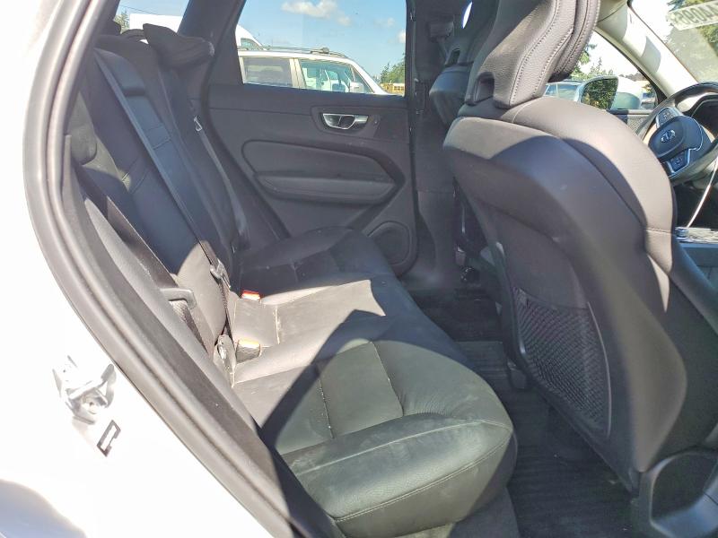 Photo 11 from auction – 2021 VOLVO XC60 with VIN YV4102RK9M1734427