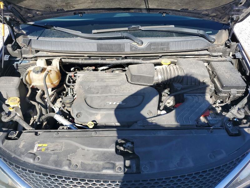 Zdjęcie 12 z aukcji – 2017 CHRYSLER PACIFICA z VIN 2C4RC1BG2HR743730