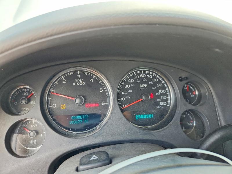 Снимка 9 от търг – 2007 CHEVROLET SUBURBAN с VIN 3GNFK16347G181032