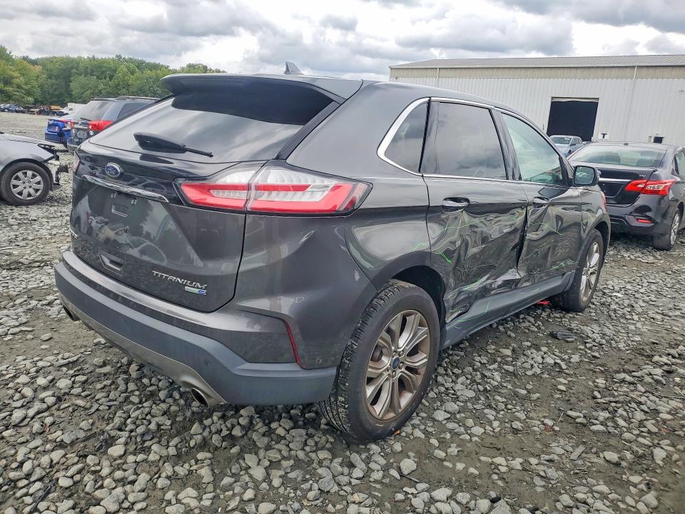 Photo 3 from auction – 2019 FORD EDGE with VIN 2FMPK4K90KBB07641