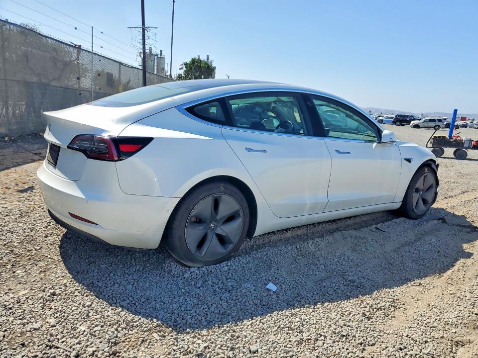 Фото 3 с аукциона – 2020 TESLA MODEL 3 с VIN 5YJ3E1EA7LF745081