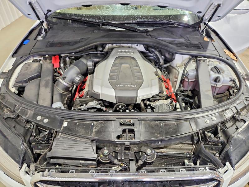 Photo 11 from auction – 2017 AUDI A8 with VIN WAU44AFD6HN018052
