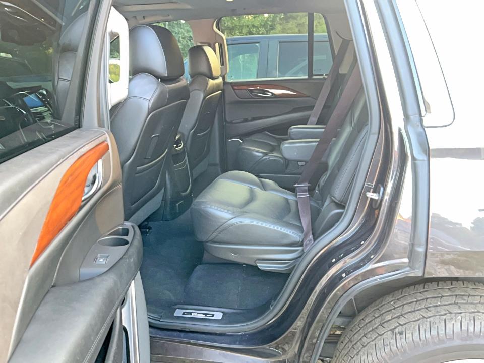 Photo 12 from auction – 2016 CADILLAC ESCALADE with VIN 1GYS3BKJ0GR384346