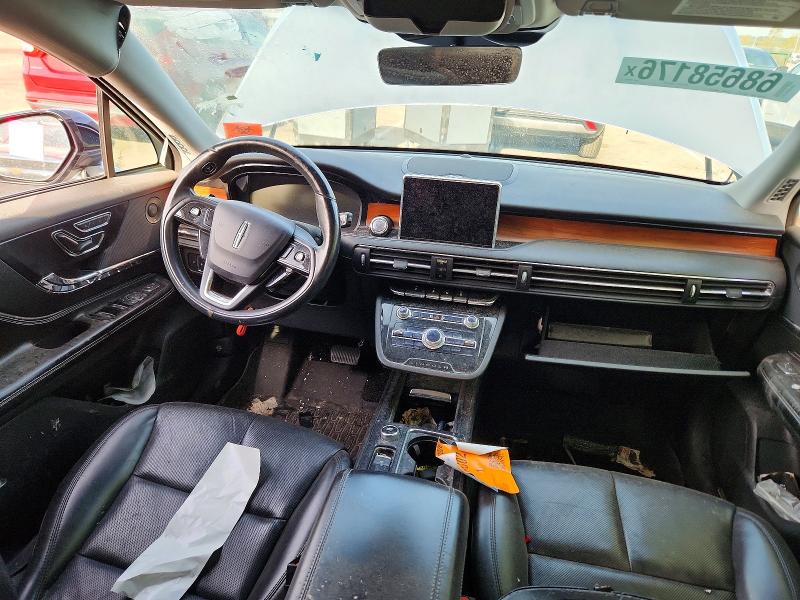 Photo 8 from auction – 2021 LINCOLN CORSAIR with VIN 5LMCJ2D97MUL00379