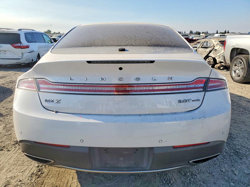 Photo 6 from auction – 2017 LINCOLN MKZ with VIN 3LN6L5FCXHR653250