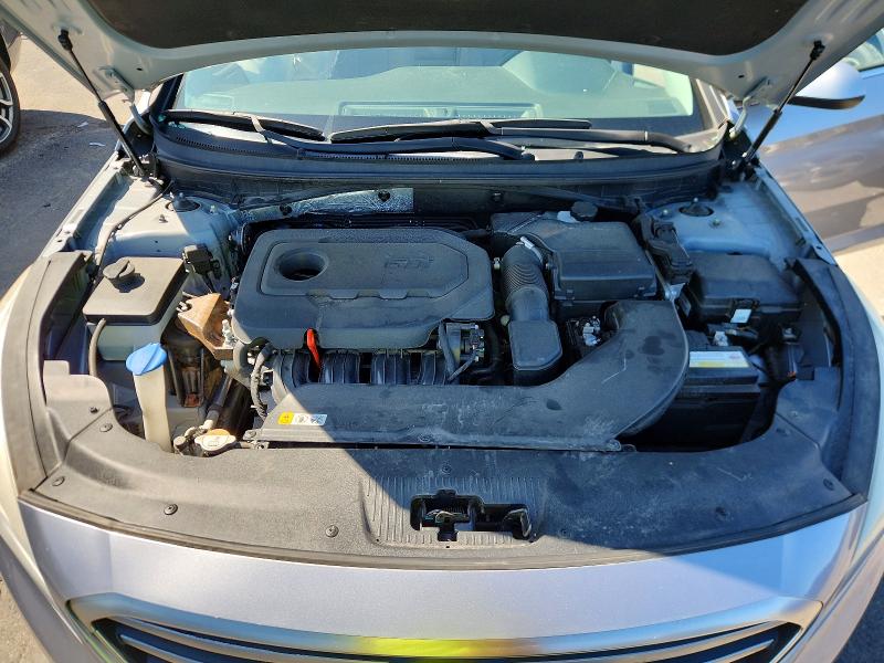Photo 11 from auction – 2015 HYUNDAI SONATA with VIN 5NPE24AF1FH152472
