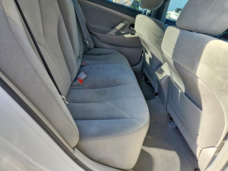 Photo 10 from auction – 2007 TOYOTA CAMRY with VIN 4T1BE46K87U727265