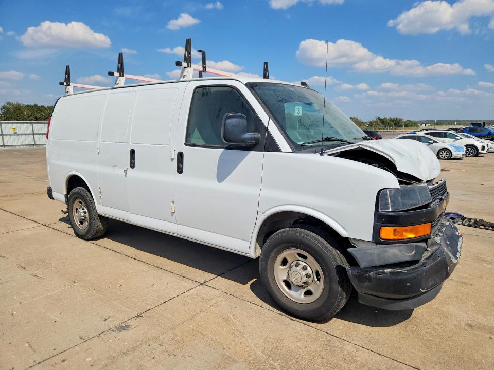 Снимка 4 от търг – 2021 CHEVROLET EXPRESS G2500 с VIN 1GCWGAFP4M1283695