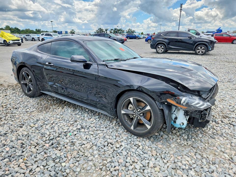 Foto 4 de la subasta – 2022 FORD MUSTANG con VIN 1FA6P8TH4N5146827