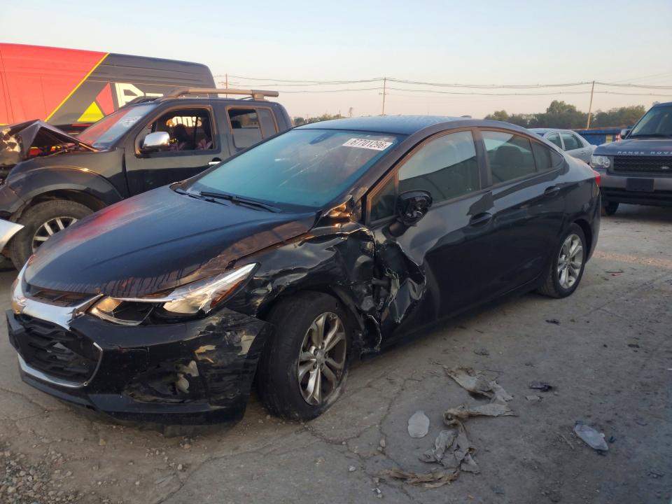 CHEVROLET CRUZE 2019 с VIN 1G1BC5SM1K7128666 - Снимка от търг