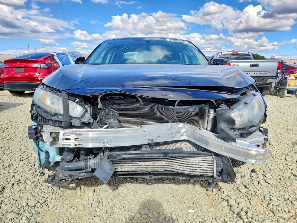 Photo 5 from auction – 2016 HONDA CIVIC with VIN 19XFC1F31GE214960