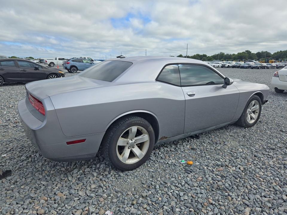 Photo 3 from auction – 2013 DODGE CHALLENGER with VIN 2C3CDYAG7DH729372
