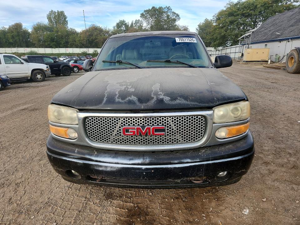 Photo 5 from auction – 2001 GMC DENALI with VIN 1GKFK66U31J186134
