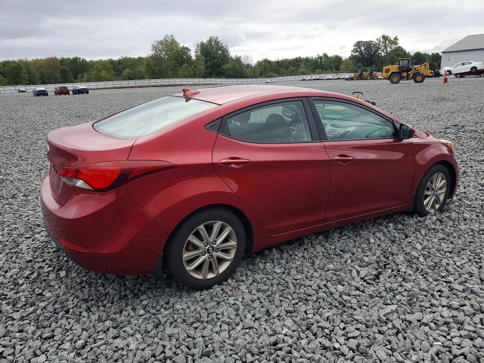 Photo 3 from auction – 2016 HYUNDAI ELANTRA with VIN 5NPDH4AE5GH683290