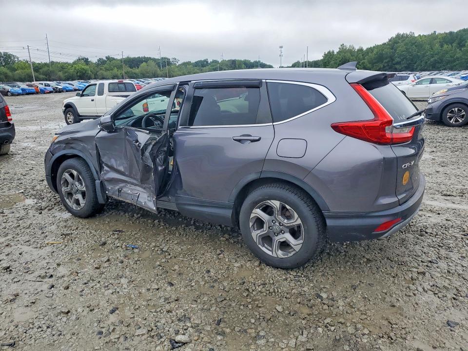 Снимка 2 от търг – 2018 HONDA CR-V с VIN 7FARW2H52JE024227