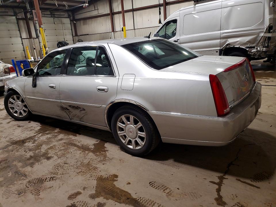 Photo 2 from auction – 2008 CADILLAC DTS with VIN 1G6KD57Y48U126987