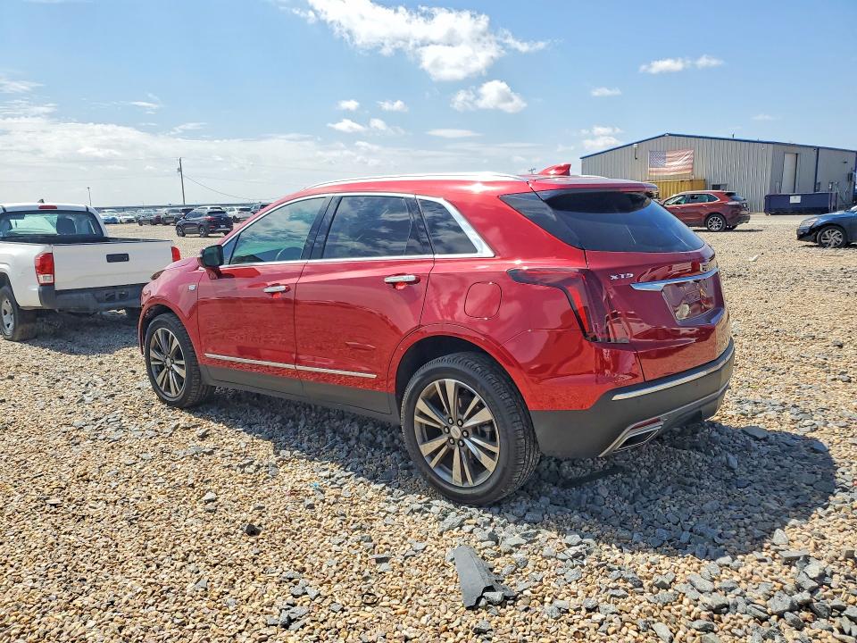 Photo 2 from auction – 2021 CADILLAC XT5 with VIN 1GYKNCRS9MZ156663