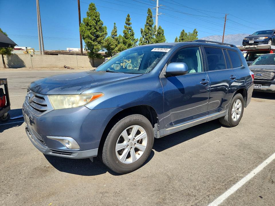 2013 TOYOTA HIGHLANDER - Търг №67828266