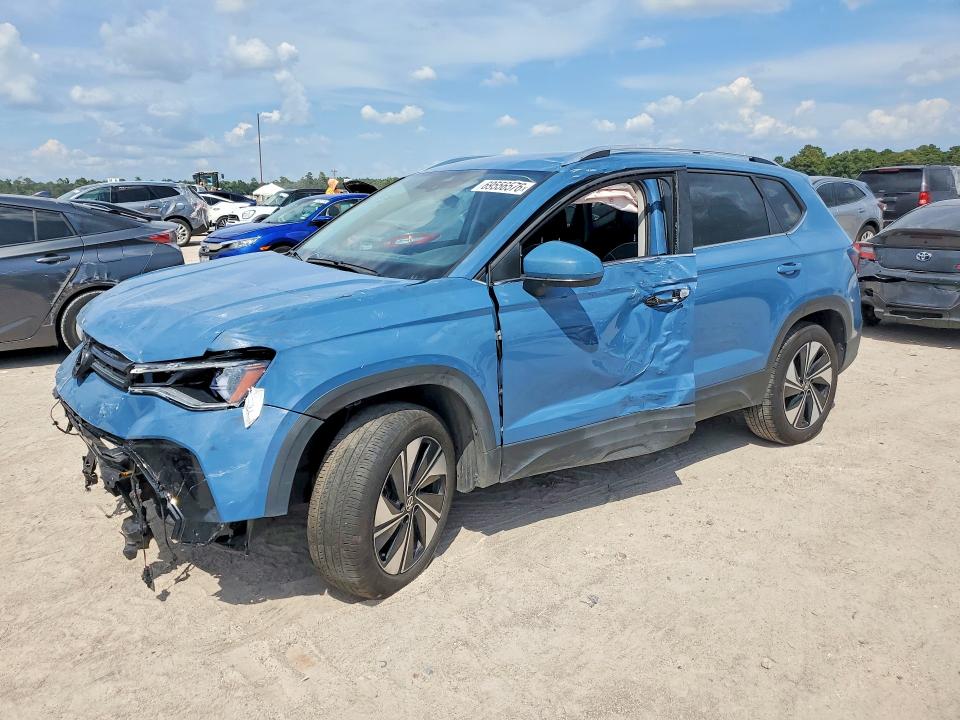 VOLKSWAGEN TAOS 2026 with VIN 3VVUC7B2XTM024714 - Photo from auction