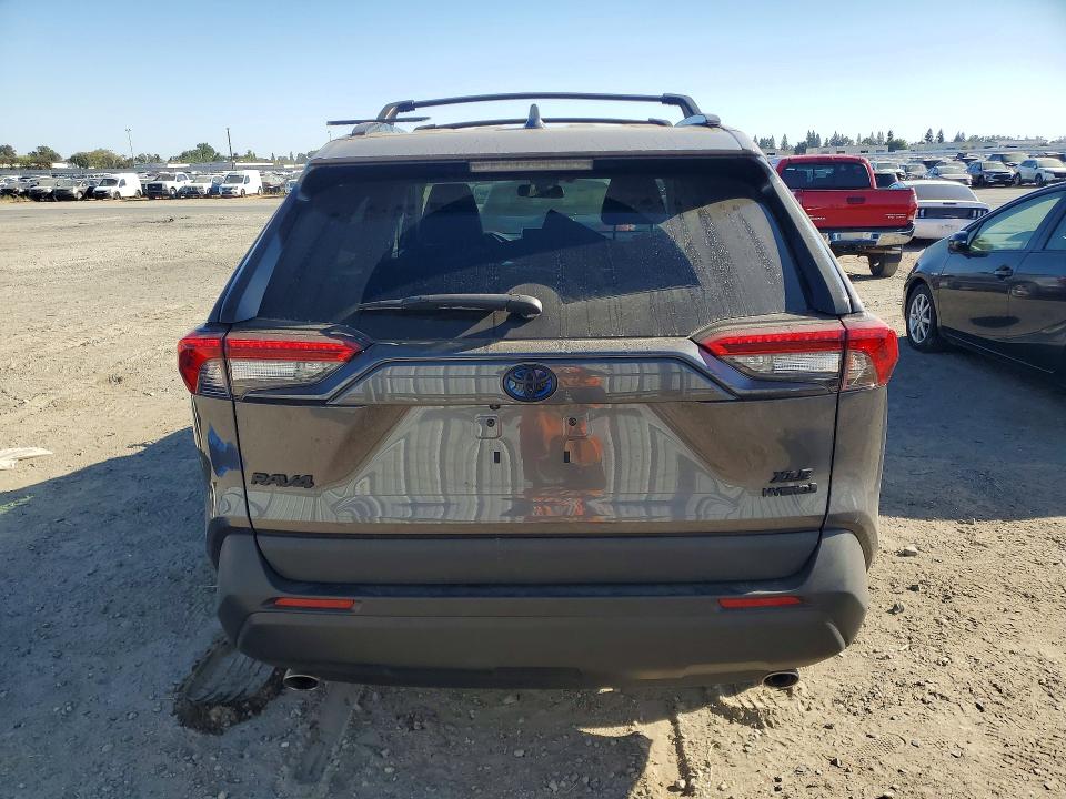 Photo 6 from auction – 2024 TOYOTA RAV4 with VIN 2T3B6RFV7RW055892