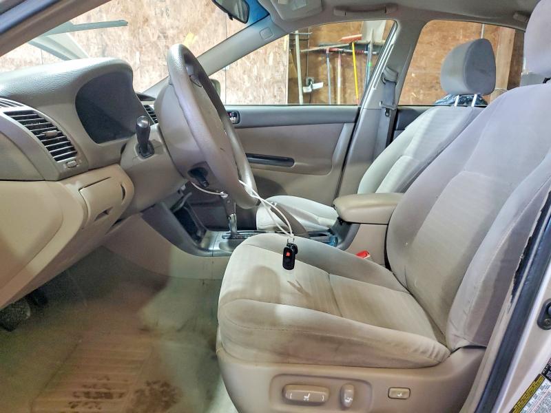 Photo 7 from auction – 2005 TOYOTA CAMRY with VIN 4T1BE30KX5U564408