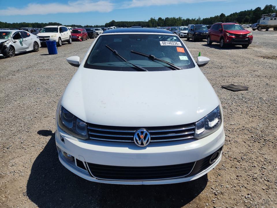 Photo 5 from auction – 2015 VOLKSWAGEN EOS with VIN WVWFW8AH8FV002456
