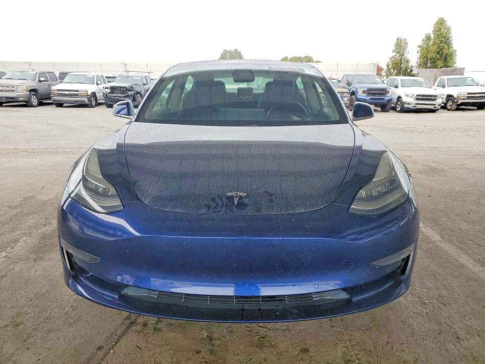 Снимка 5 от търг – 2019 TESLA MODEL 3 с VIN 5YJ3E1EB5KF199291