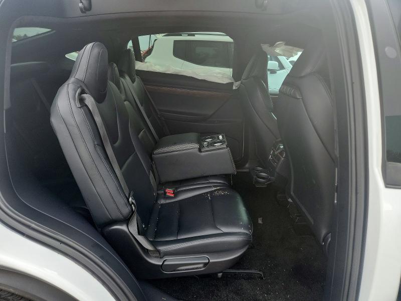 Фото 10 с аукциона – 2020 TESLA MODEL X с VIN 5YJXCAE20LF277145