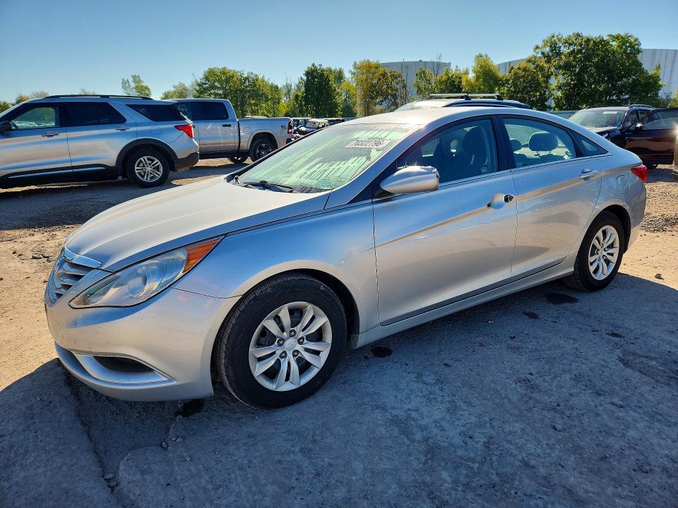 HYUNDAI SONATA 2011 с VIN 5NPEB4AC4BH035629 - Снимка от търг