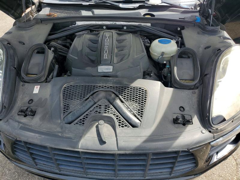 Photo 12 from auction – 2016 PORSCHE MACAN with VIN WP1AB2A52GLB45262