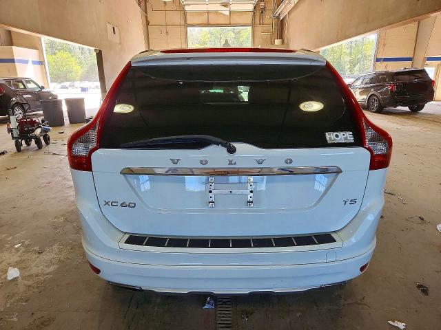 Zdjęcie 6 z aukcji – 2015 VOLVO XC60 z VIN YV440MDB3F2579094