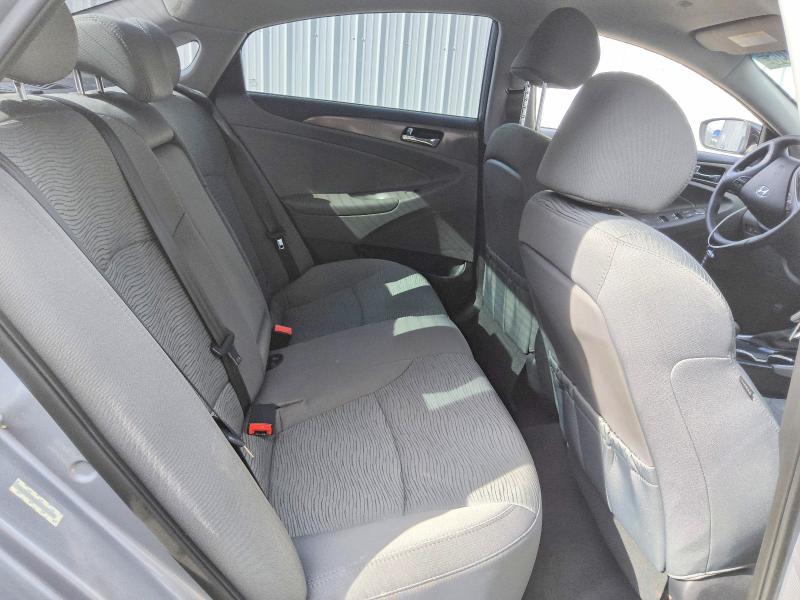 Photo 10 from auction – 2014 HYUNDAI SONATA with VIN KMHEC4A42EA117274