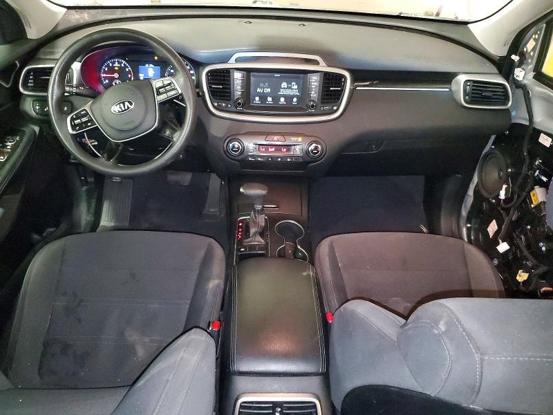 Photo 8 from auction – 2019 KIA SORENTO with VIN 5XYPG4A50KG554180