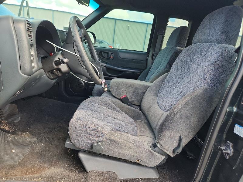 Photo 7 from auction – 2001 GMC SONOMA with VIN 1GTCS19W018208788