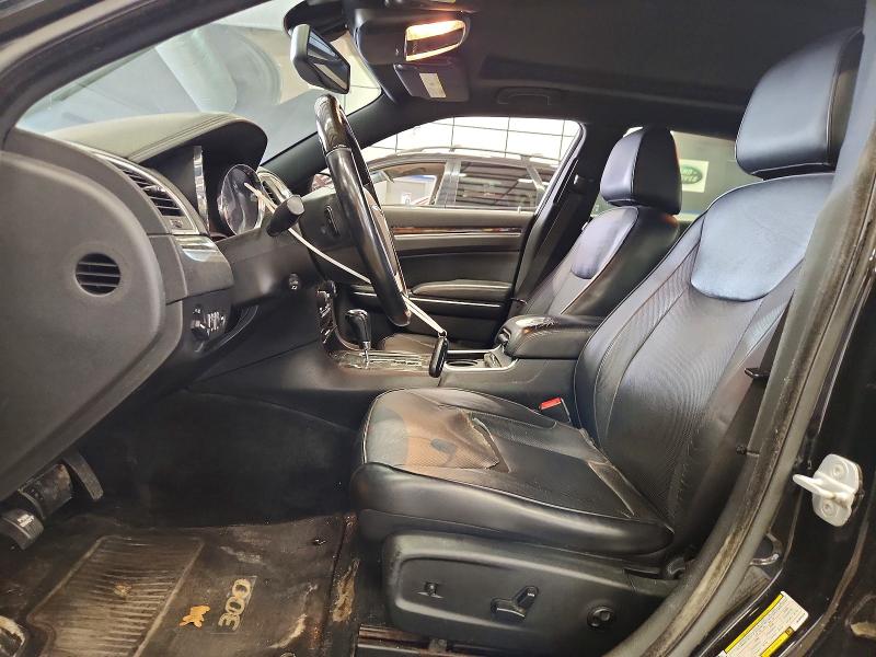 Photo 7 from auction – 2013 CHRYSLER 300C with VIN 2C3CCAET0DH666309
