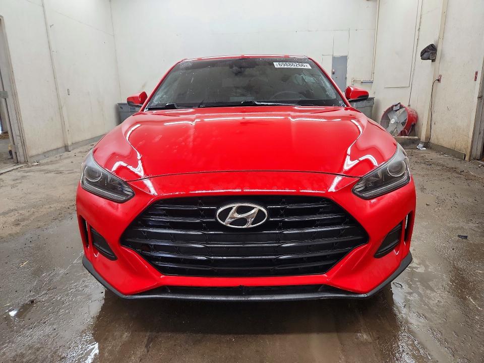 Снимка 5 от търг – 2019 HYUNDAI VELOSTER с VIN KMHTG6AF2KU012656