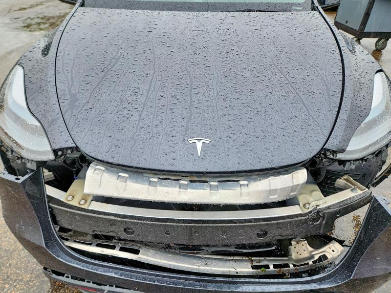 Photo 11 from auction – 2025 TESLA MODEL Y with VIN 7SAYGDEE5SF262694