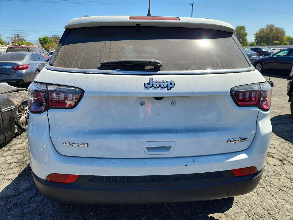 Photo 6 from auction – 2025 JEEP COMPASS with VIN 3C4NJDBN1ST592890