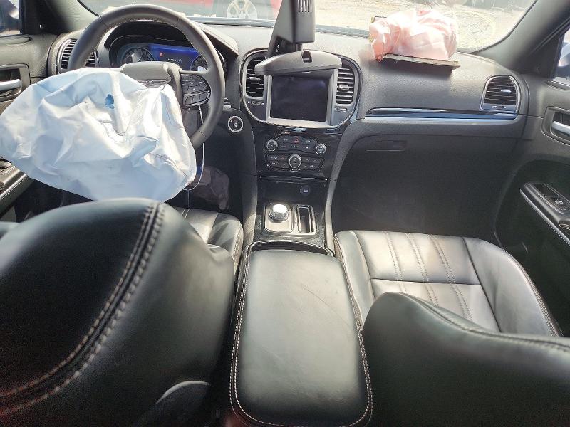 Photo 8 from auction – 2023 CHRYSLER 300 with VIN 2C3CCABG5PH644480